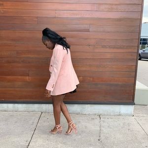 Meet your Posher, Roseline